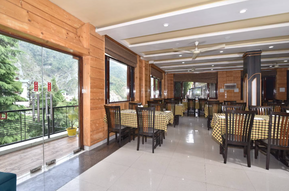 Hotel Seven Seas