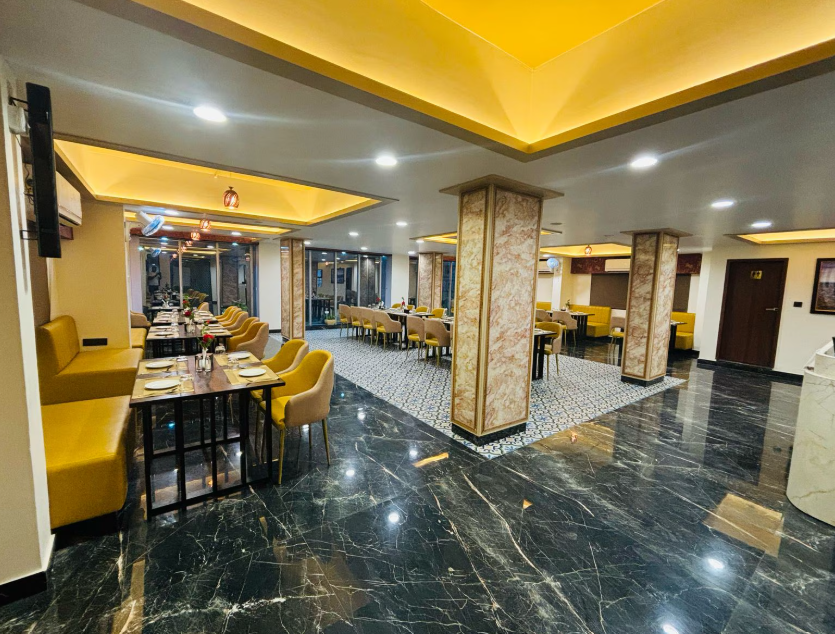 J R CLASSIC HOTEL