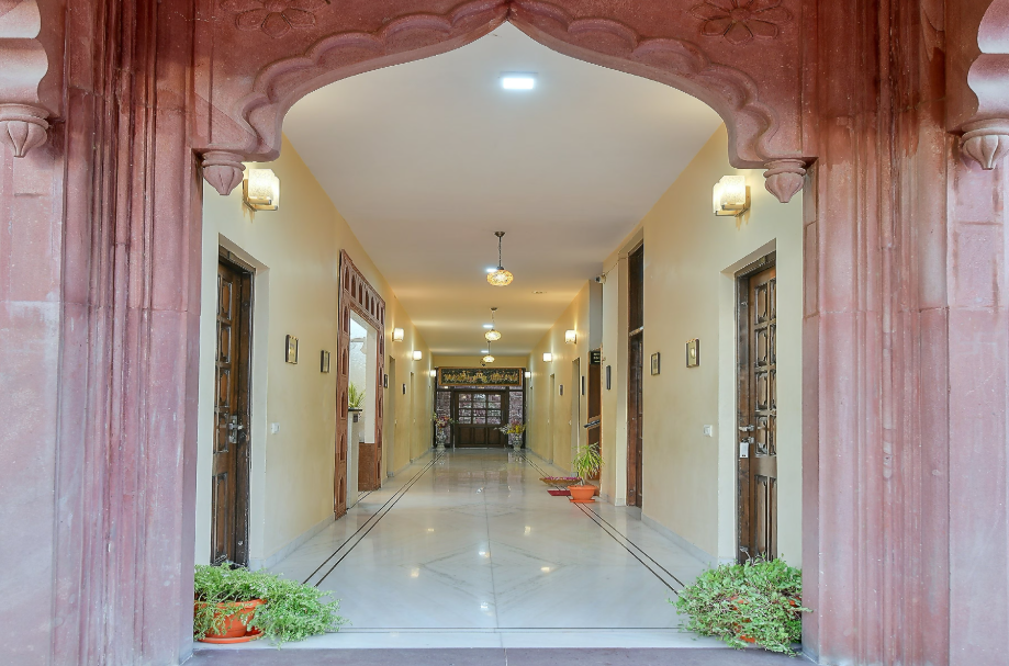 Garh Govind Resort