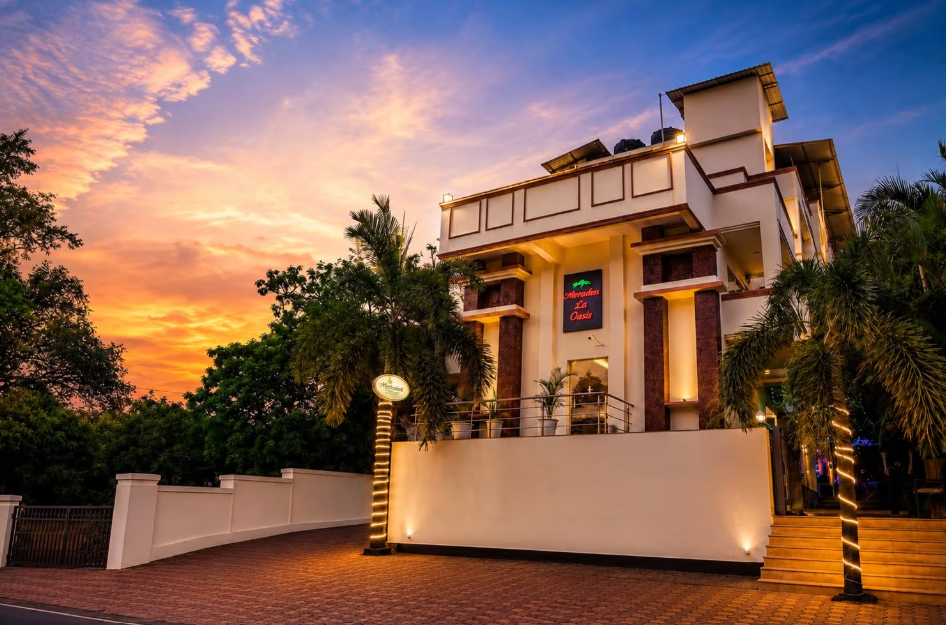 Meraden La Oasis, Anjuna